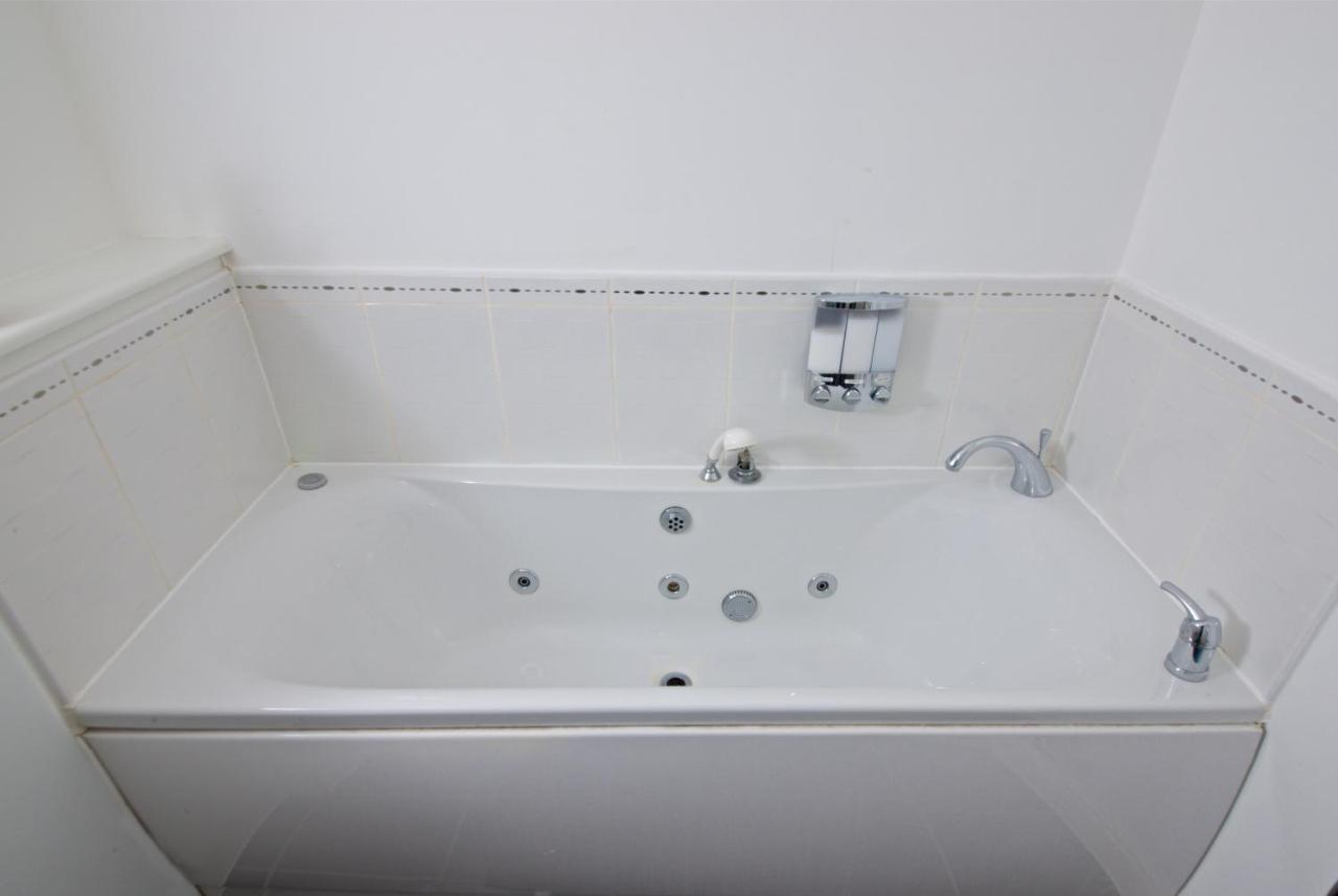 Liverpool City Stays - Economy Room - Close To Airport Ee1 Ngoại thất bức ảnh